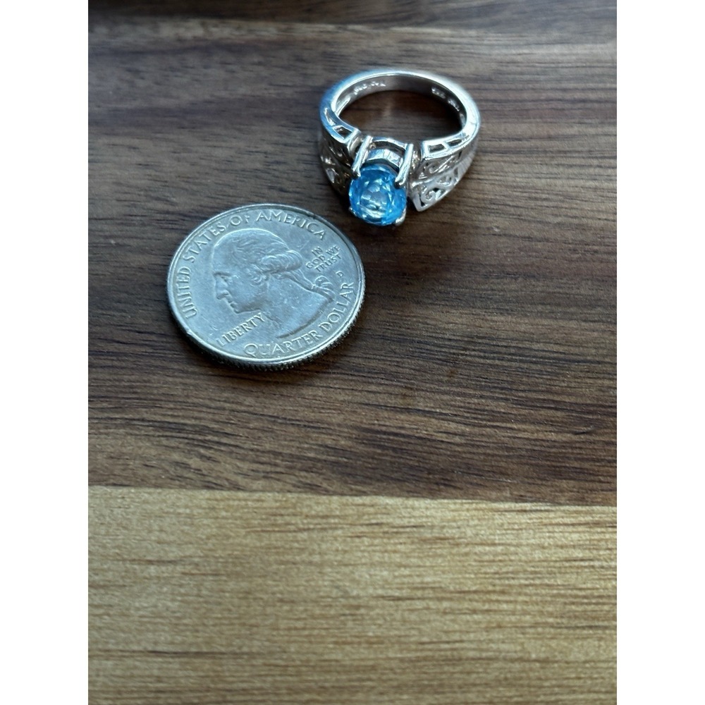 Sterling Silver Woman Fashion Ring With Blue Topaz. Size 6.25 - Picture 9 of 9